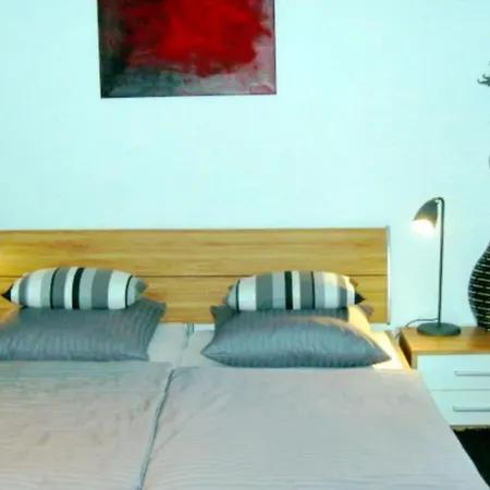 In Konz With Swimming Pool Konen