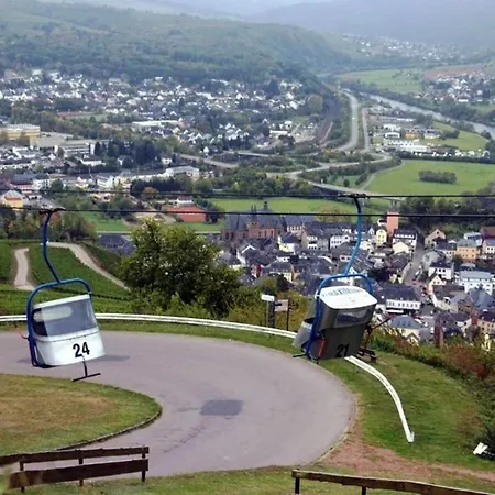 In Konz With Swimming Pool 度假居