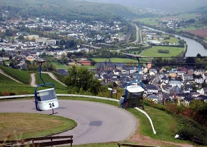 In Konz With Swimming Pool Casa de Férias